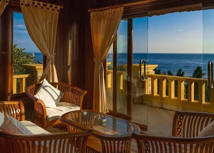 Onlyou Villa Amed (Bali)
