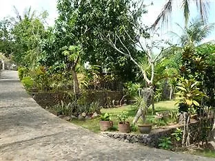 Onlyou Villa Amed (Bali)